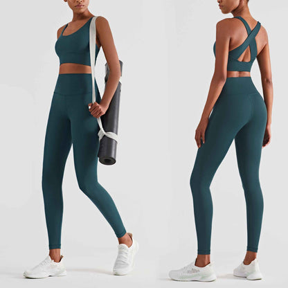 Beauty Back Yoga Bra & Fitness Pants